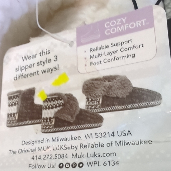 Muk Luks Knit Slippers in Gray and Cream 2 Pair Lot New With Tags - Picture 13 of 14